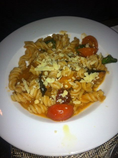 Mercato Ballaró - Fusilli con salsa de cuatro tomates y ricotta