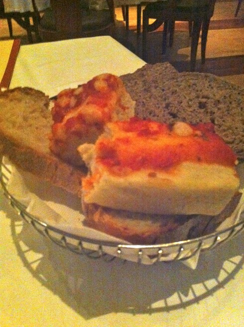 Bice - Cesta de pan variado