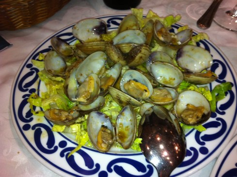 O'Caldiño - Almejas a la plancha