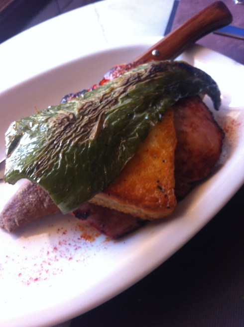 Juana la Loca - Pincho de lomo con queso y pimiento