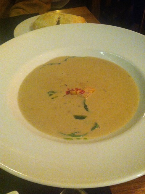 Casa Mono - Crema de setas con foie